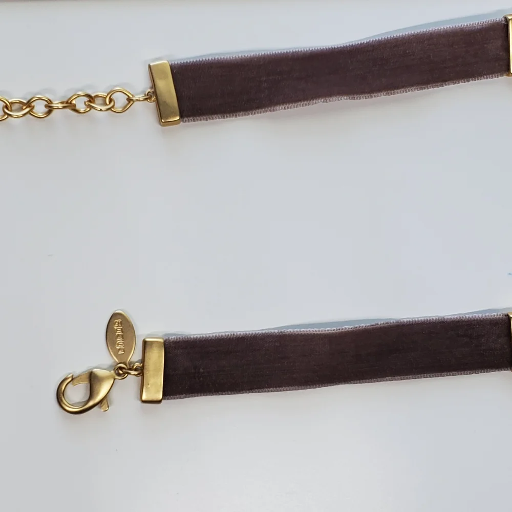 Chico's Taupe Cappuccino Two-Strand Faux Pearl Necklace and Stretch Bracelet Set - Picture 5 of 15